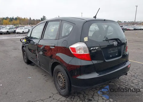 2012 Honda Fit z USA, uszkodzony, nr VIN JHMGE8G38CS002102